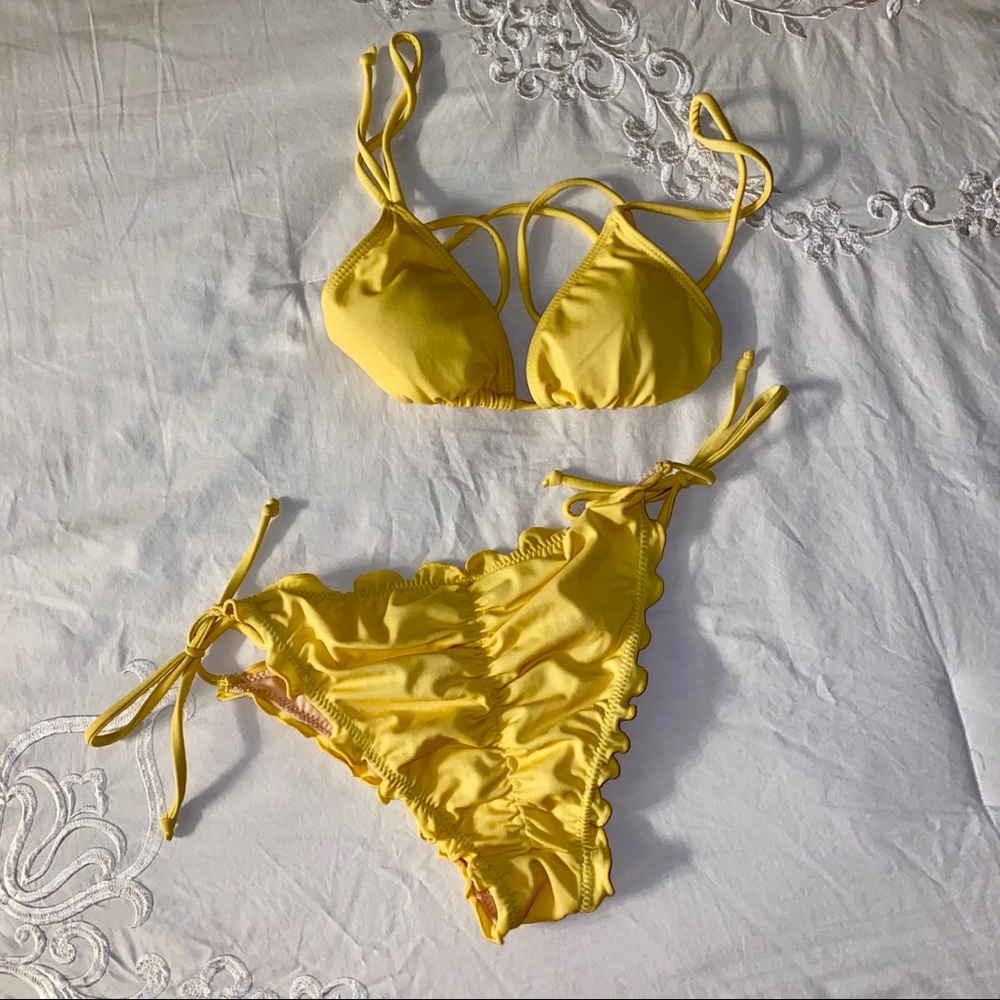 BUNDLE LA HEARTS BIKINI SET + EXTRA BOTTOMS